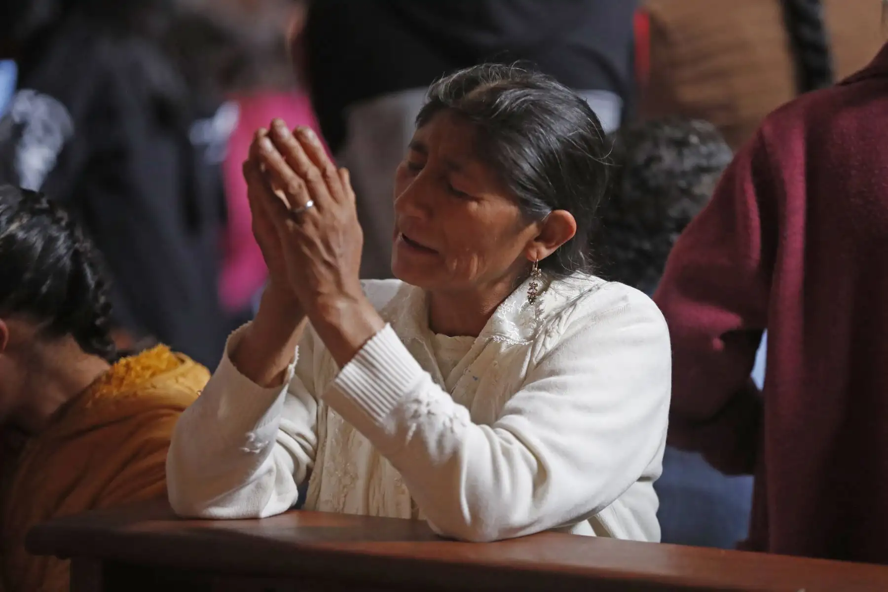 Semana Santa en Ayacucho: Miles de fieles y turistas realizan el tradicional recorrido de las 7 iglesias desde la tarde, entre ellas la Catedral de Ayacucho y las iglesias de San Agustín y Santo Domingo.
Foto: ANDINA/Daniel Bracamonte