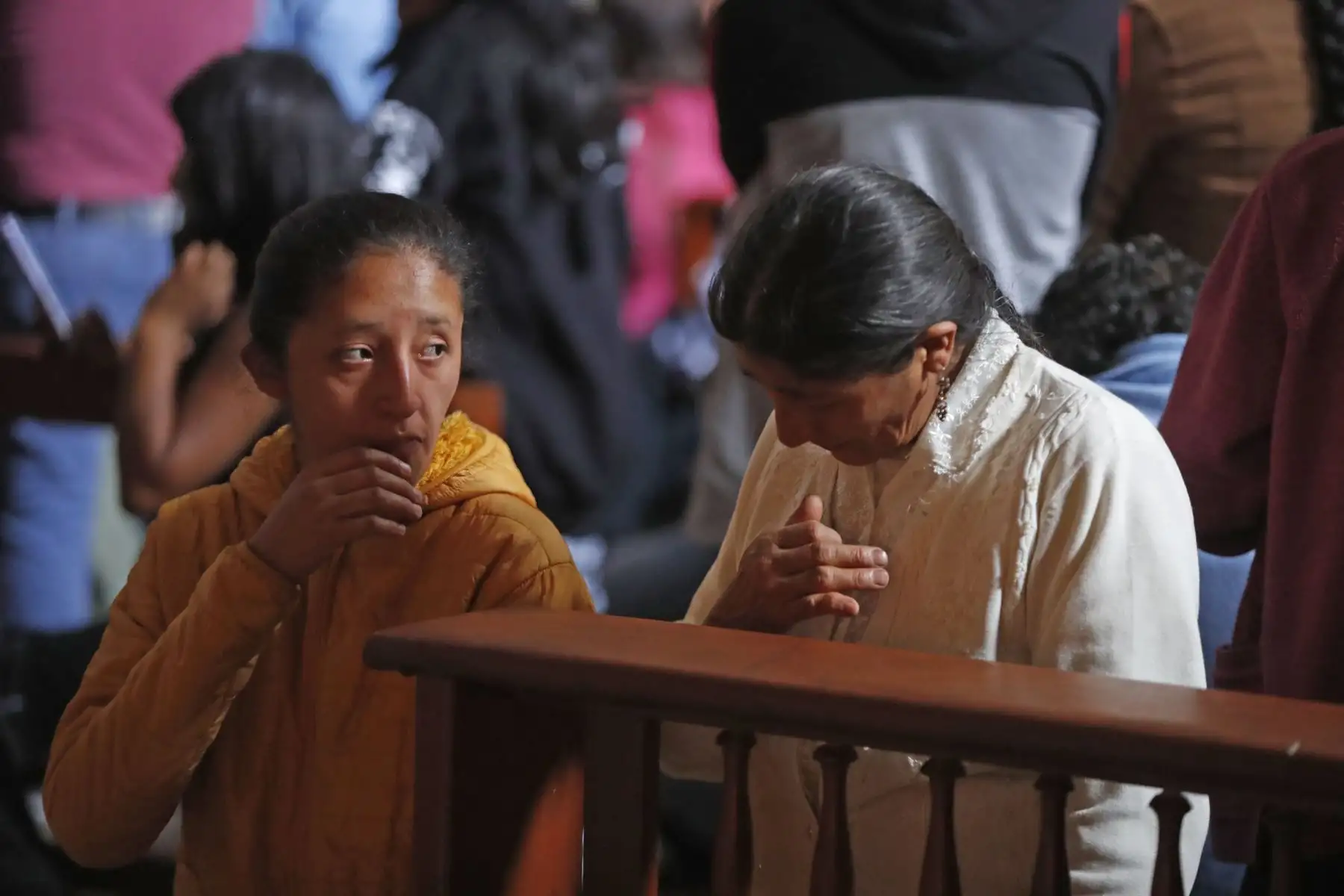 Semana Santa en Ayacucho: Miles de fieles y turistas realizan el tradicional recorrido de las 7 iglesias desde la tarde, entre ellas la Catedral de Ayacucho y las iglesias de San Agustín y Santo Domingo.
Foto: ANDINA/Daniel Bracamonte