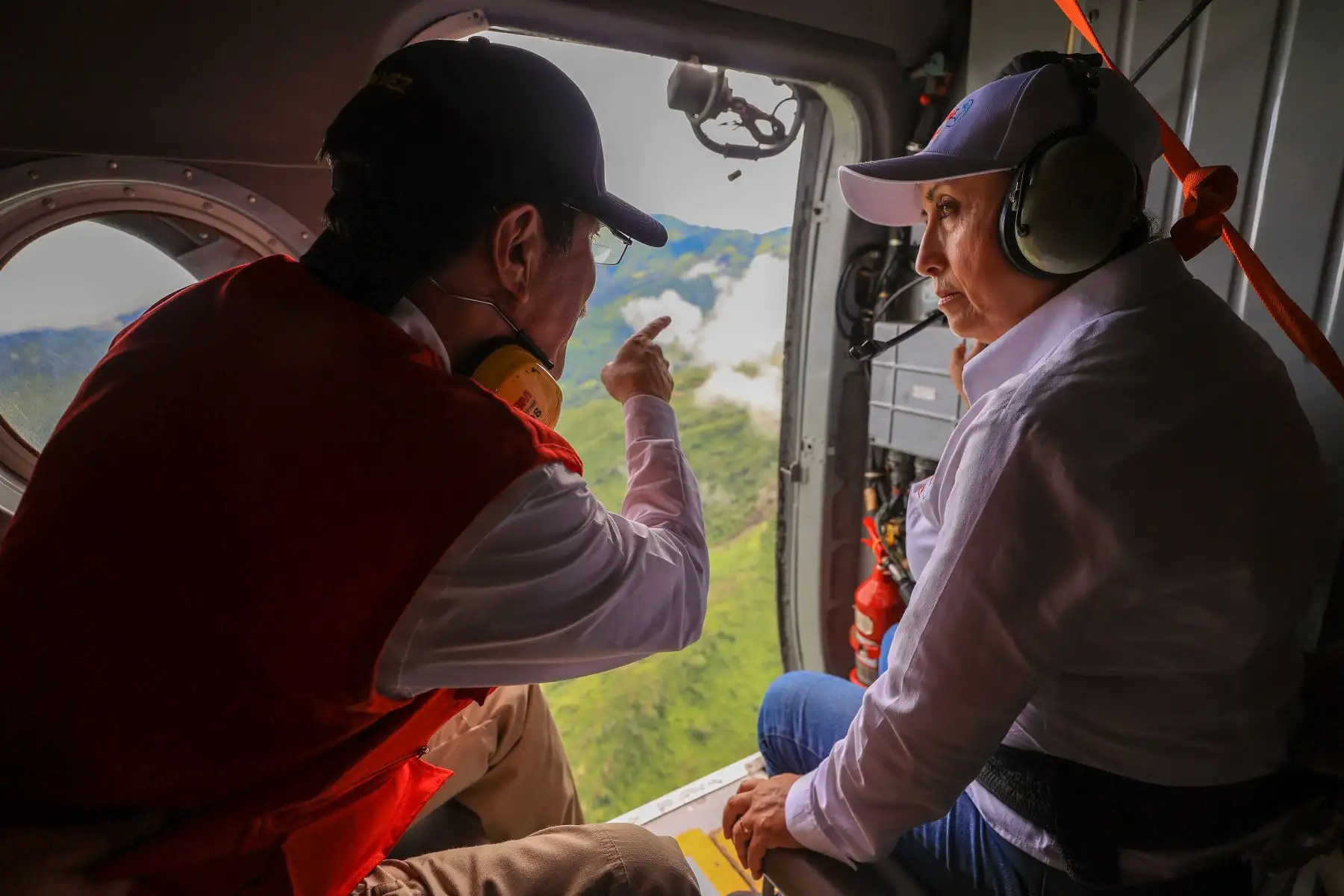 Presidenta Dina Boluarte realiza sobrevuelo a Canchaque, Chulucanas, Malingas y Tambo Grande Piura. Foto: ANDINA/Prensa Presidencia