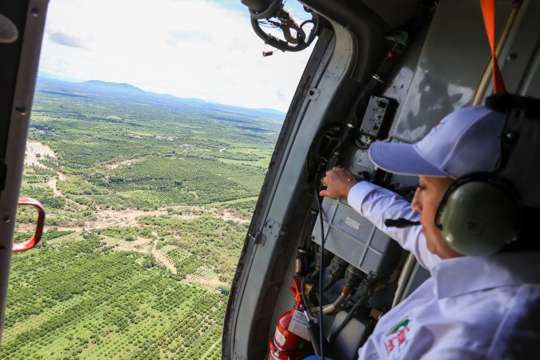 Presidenta Dina Boluarte realiza sobrevuelo a Canchaque, Chulucanas, Malingas y Tambo Grande Piura. Foto: ANDINA/Prensa Presidencia