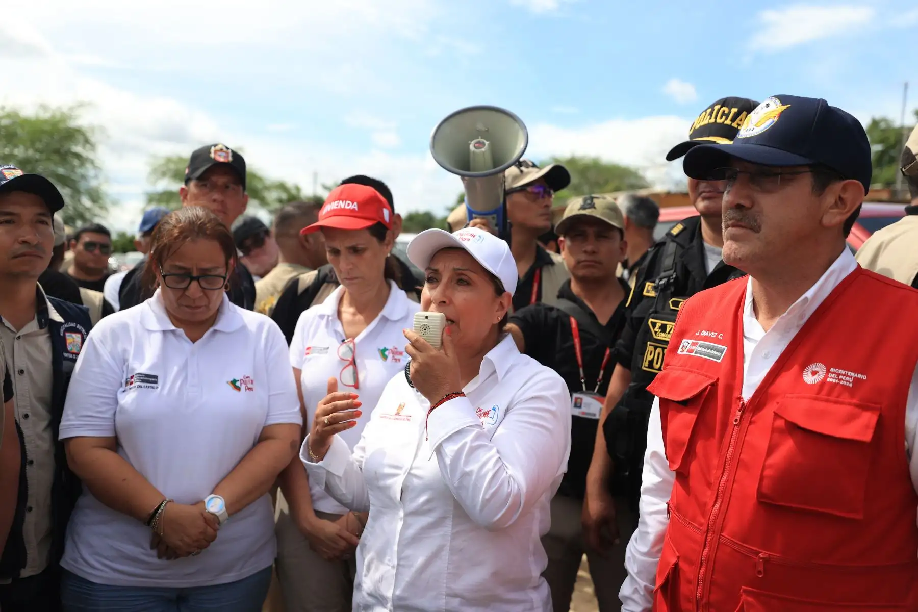 Presidenta de la república, Dina Boluarte, inspeccionó trabajos de drenaje en cuencas ciegas de la ciudad de Piura. Foto:ANDINA/Presidencia