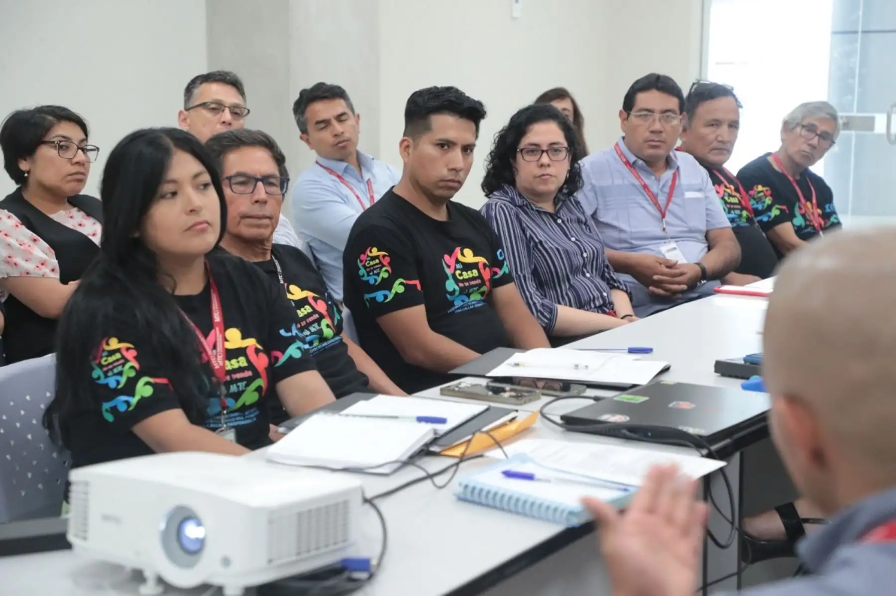 Hasta el momento, el MTC ha efectuado la entrega de 24 cheques por un monto total de S/ 15 105 305.38, correspondientes al pago por la adquisición de predios ubicados en la zona donde se construirá el anillo vial.