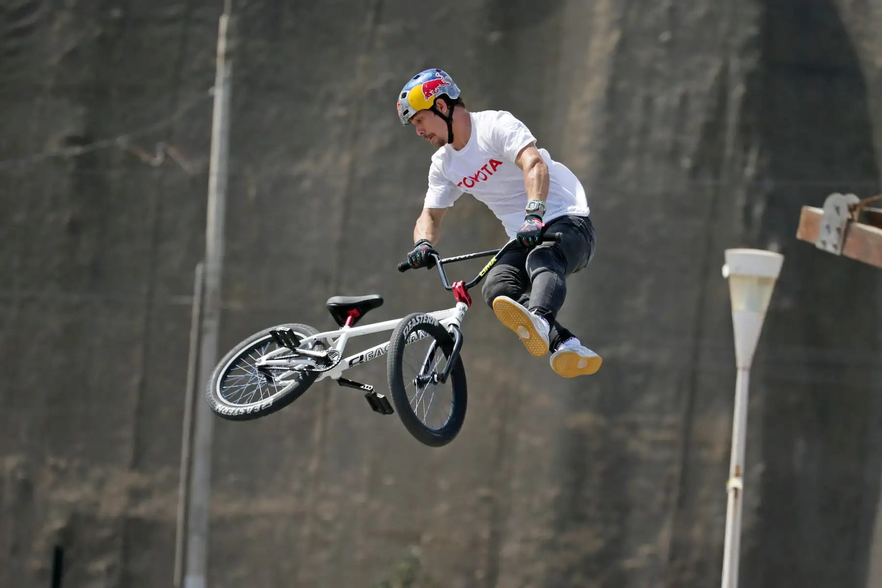 En total, fueron casi 50 participantes de América en este Primer Sudamericano de BMX Freestyle. Llegaron, a nuestro país, deportistas procedentes de Colombia, Chile, Argentina, Costa Rica, Venezuela, Brasil y Canadá. Foto: ANDINA/Legado