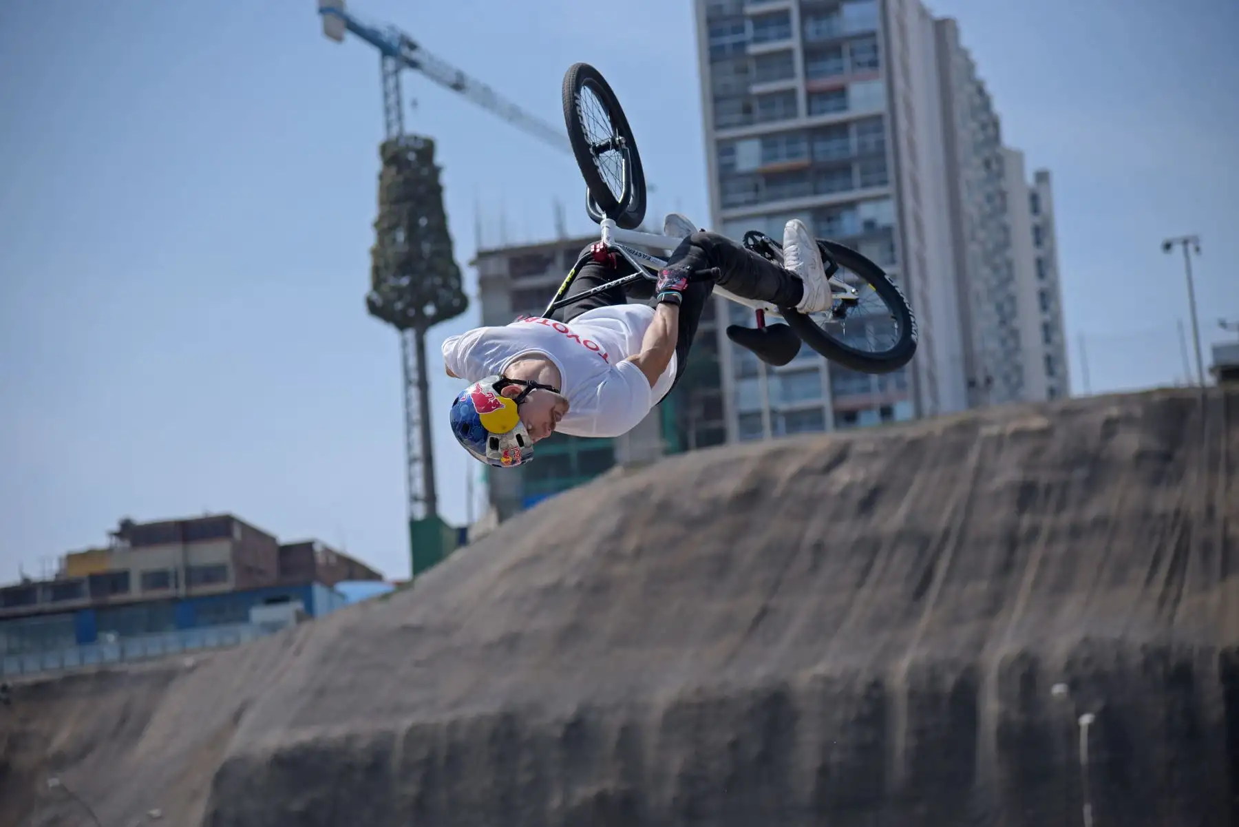 En total, fueron casi 50 participantes de América en este Primer Sudamericano de BMX Freestyle. Llegaron, a nuestro país, deportistas procedentes de Colombia, Chile, Argentina, Costa Rica, Venezuela, Brasil y Canadá. Foto: ANDINA/Legado