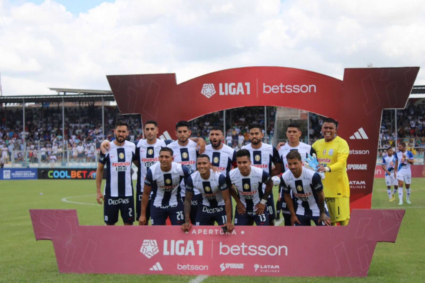 Alianza Lima juega ante Alianza Atlético en Sullana