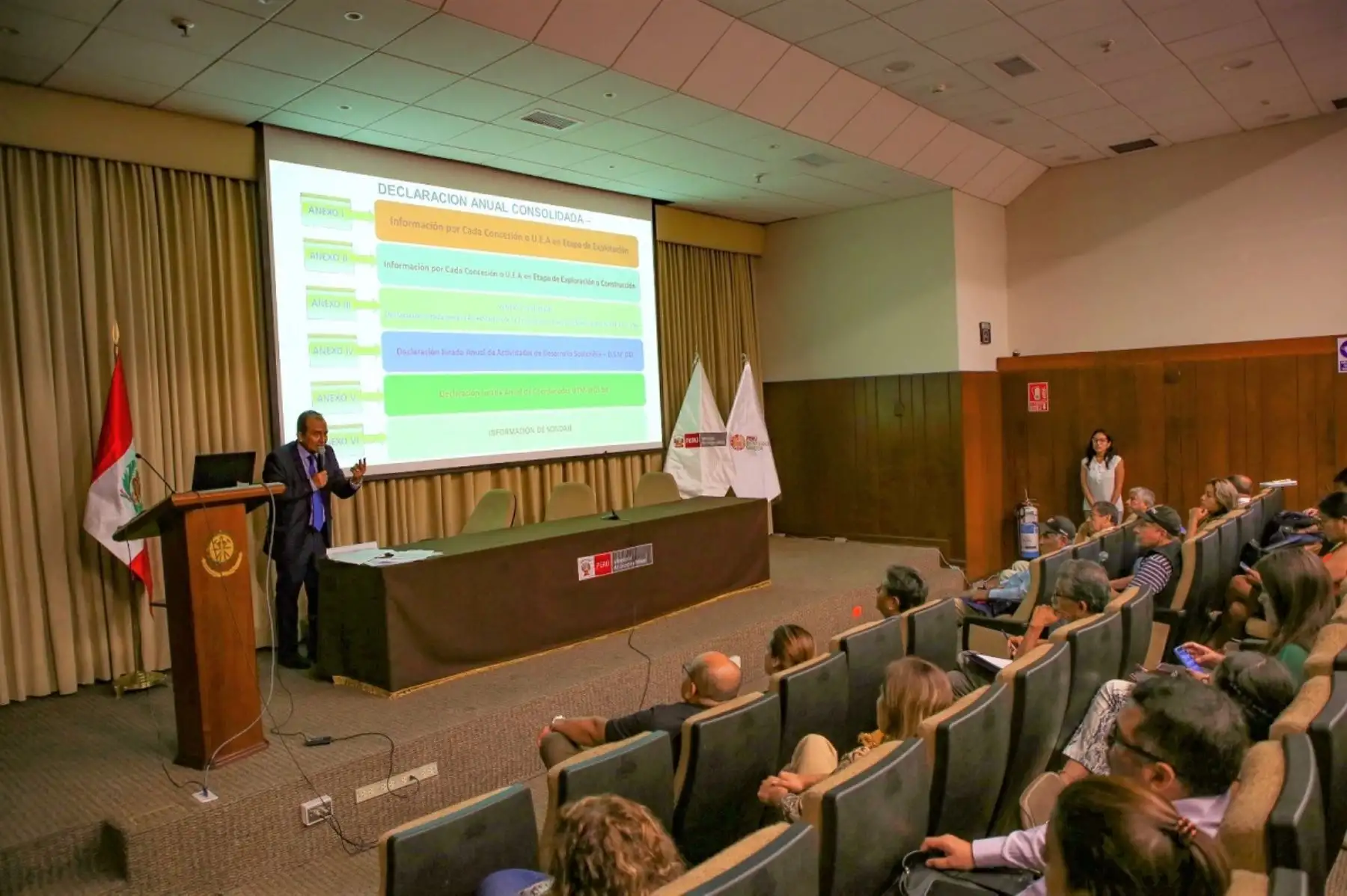 Capacitación a titulares de la actividad minera en declaración anual consolidada 2022. Foto: Cortesía.