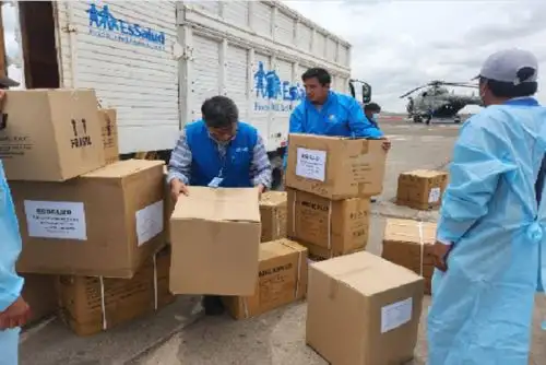 También llegaron más de dos toneladas de medicamentos a la Red Asistencial Puno, las cuales ya fueron distribuidas en los nueve establecimientos de EsSalud de la región Puno.