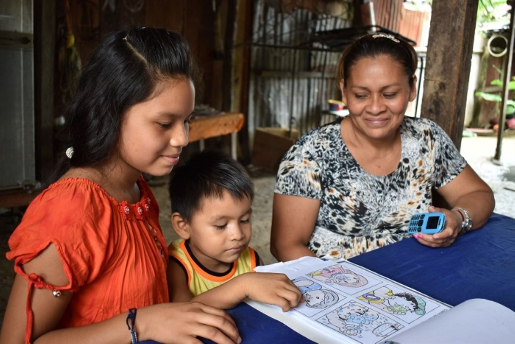 El programa Juntos, del Midis, brindó atención a la población del distrito de Puinahua, provincia loretana de Requena. Foto: Cortesía