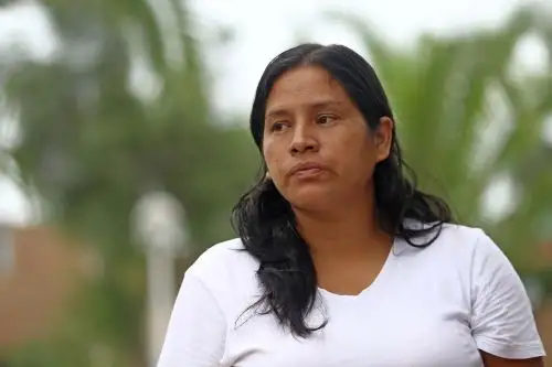 Madre de la joven fallecida Katherine Gómez señala que sigue en lucha para lograr condena de Sergio Tarache, el sujeto que llega esta tarde desde Colombia para ser juzgado en el Perú. Foto:  ANDINA/Ricardo Cuba