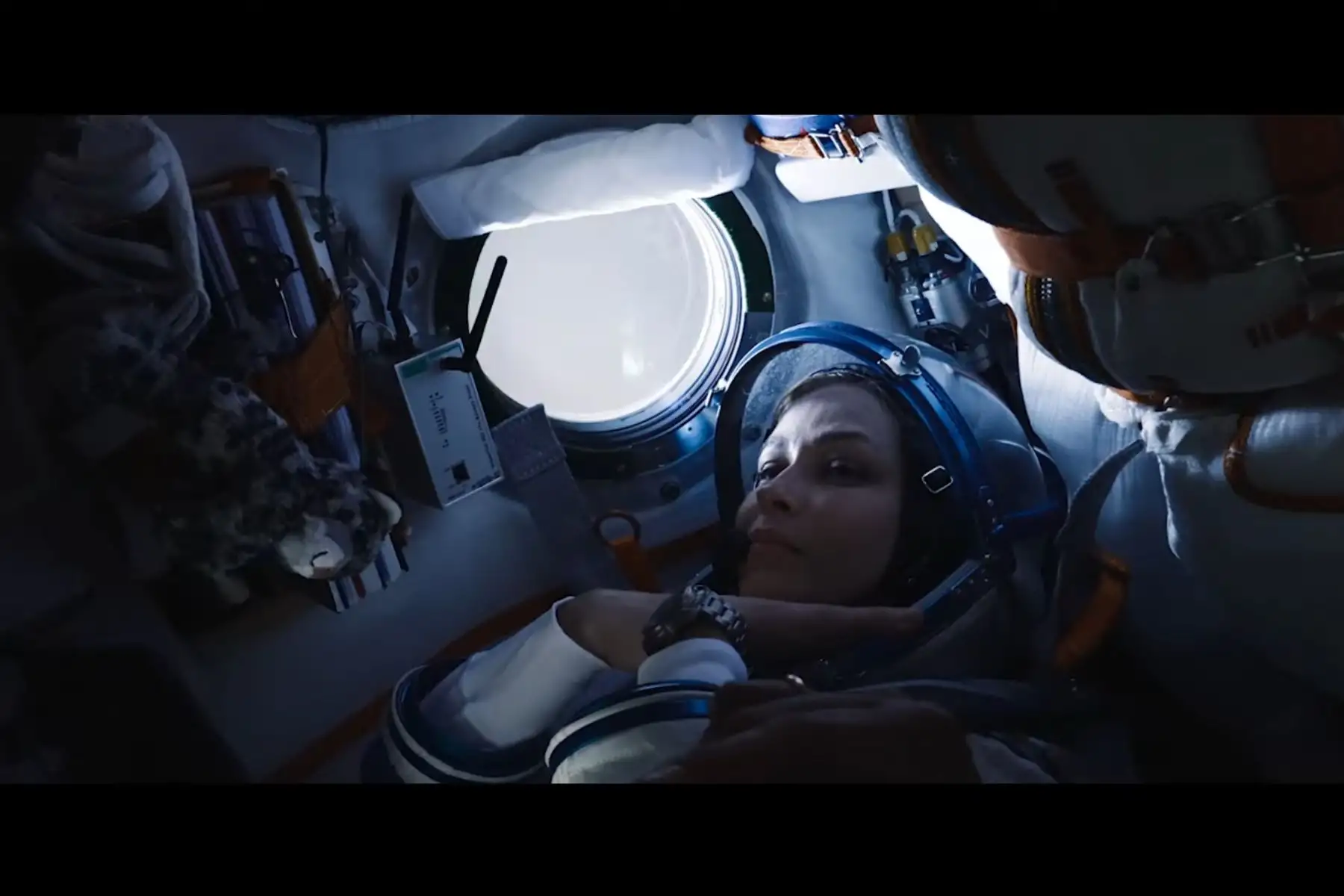 Película rusa fue rodada en la Estación Espacial Internacional, a 400 kilómetros de distancia de nuestro planeta.