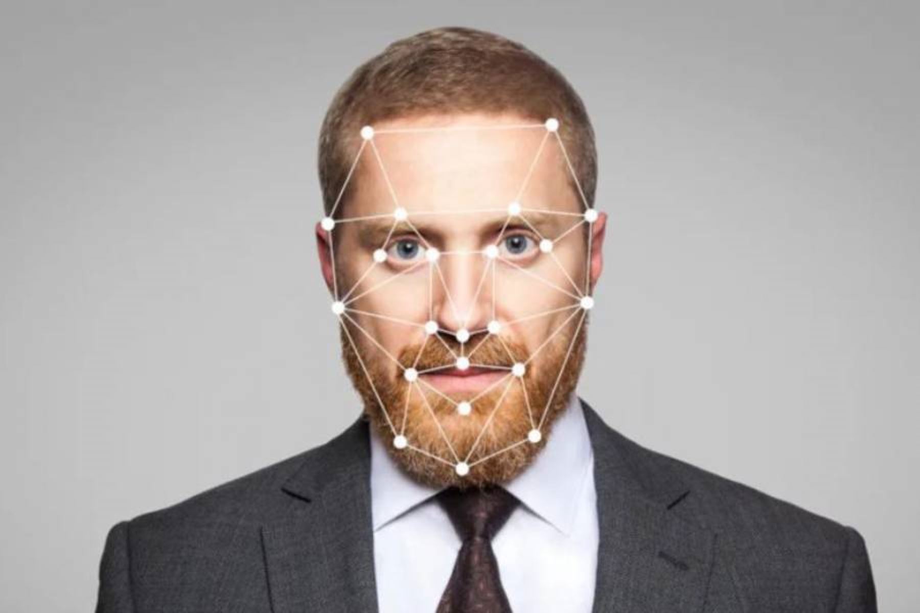 Estudios revelan que existe un 50% de posibilidades de confundir un rostro falso generado con inteligencia artificial con uno real.