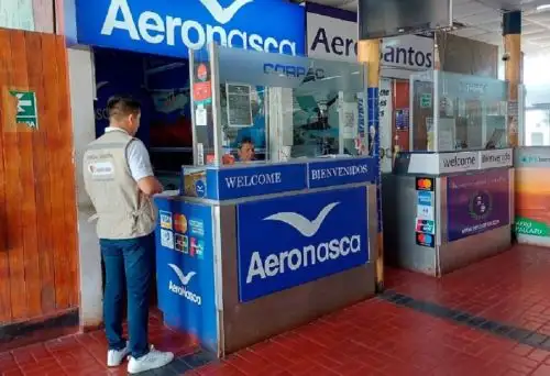 Especialistas de la Oficina Regional del Indecopi Ica (ORI Ica) supervisaron, de manera inopinada, diferentes empresas aéreas, ubicadas en el aeródromo María Reiche Neuman, que ofrecen el servicio de sobrevuelo a las Líneas de Nasca, con la finalidad de verificar que cumplan con las normas establecidas en el Código de Protección y Defensa del Consumidor.