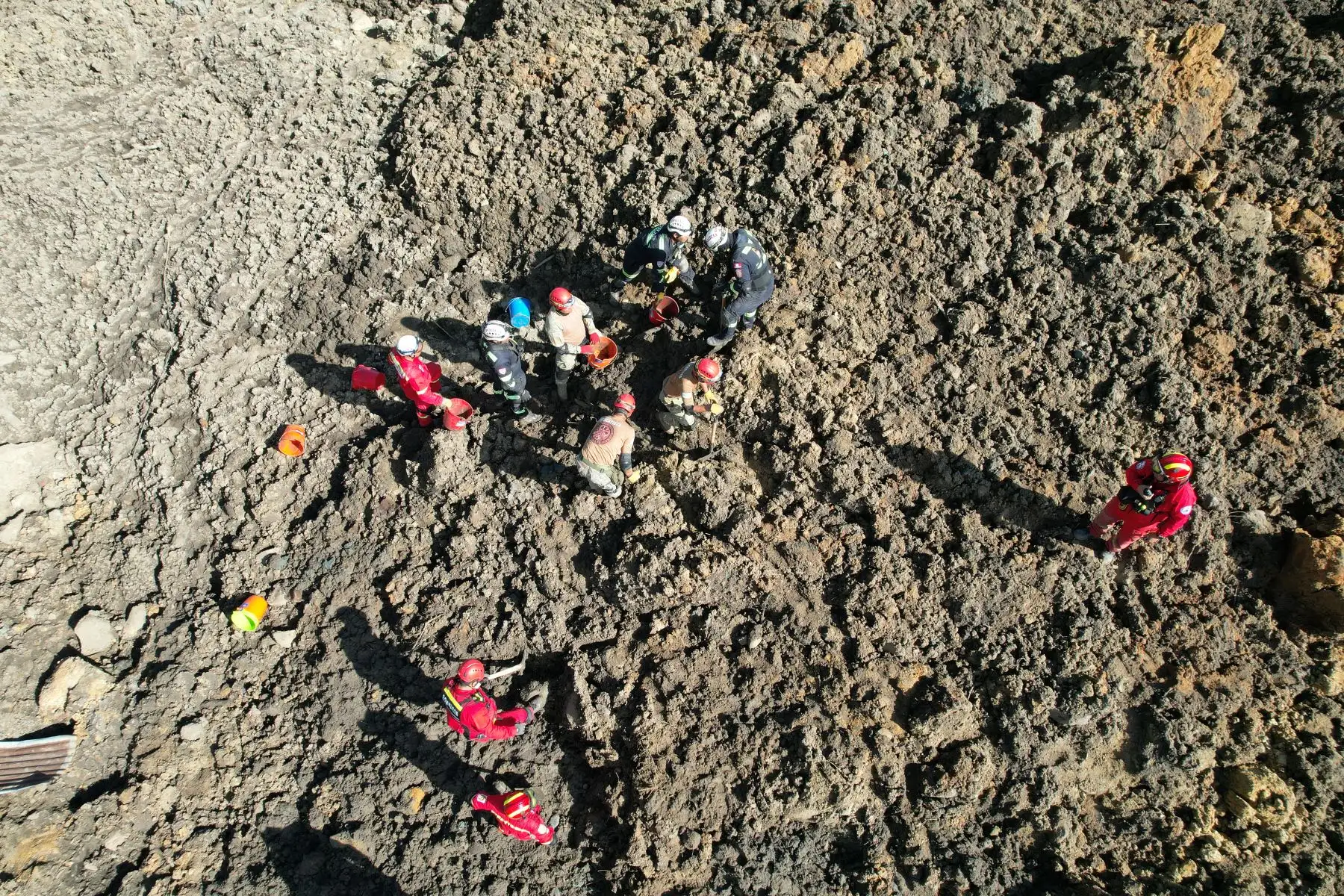 Hoy se retomaron las labores de búsqueda de los 5 desaparecidos en el poblado La Perla Chaupi. Foto: ANDINA/Braian Reyna