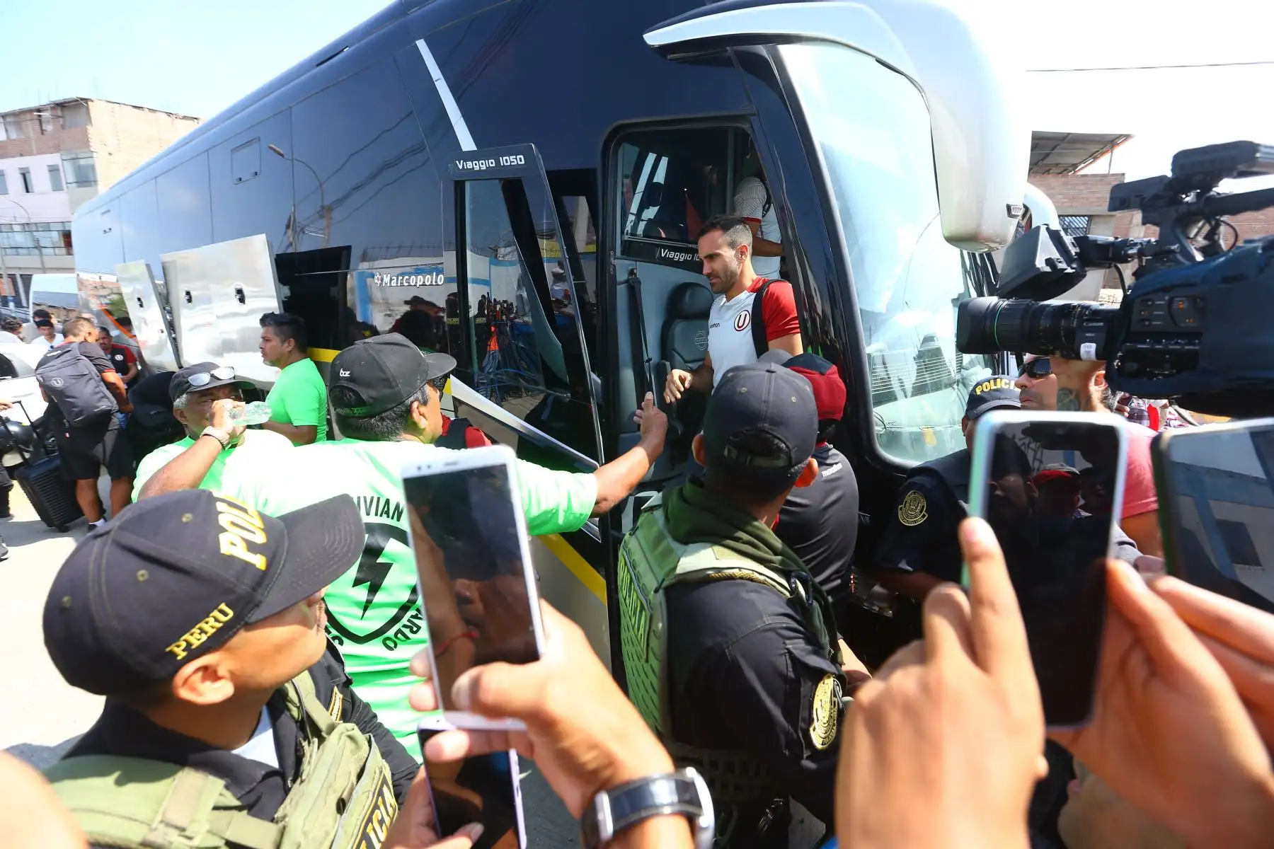 Deportivo Municipal se enfrenta a 
Universitario de Deportes por la jornada doce de la Liga 1. Foto: ANDINA/Eddy Ramos