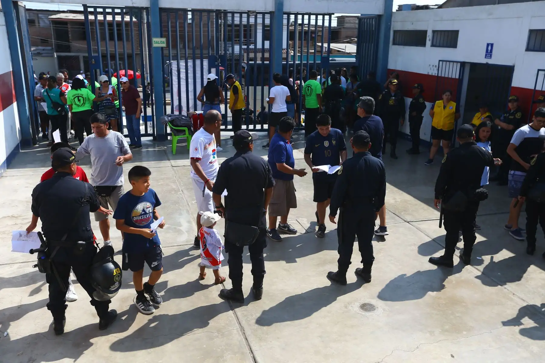 Deportivo Municipal se enfrenta a 
Universitario de Deportes por la jornada doce de la Liga 1. Foto: ANDINA/Eddy Ramos