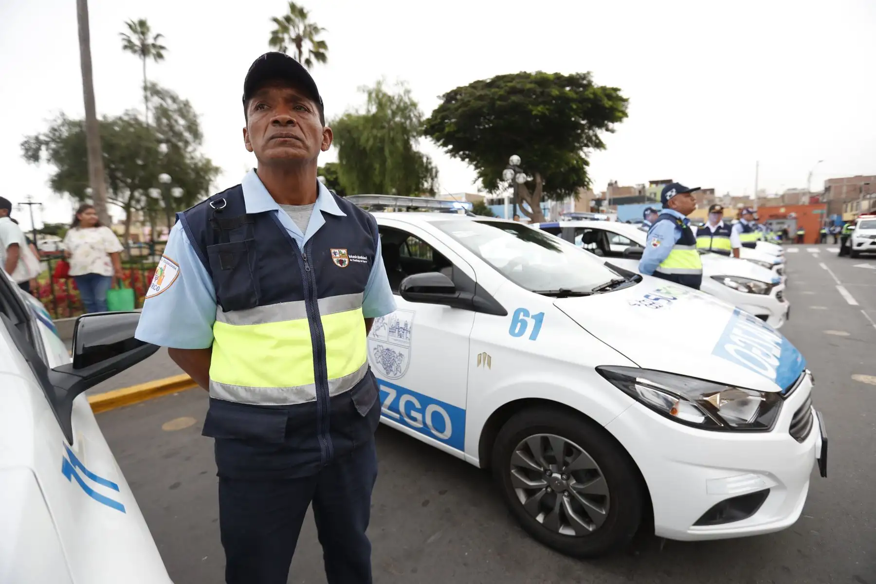 En Surco se refuerza la seguridad ciudadana con el Patrullaje Integrado de la Policía Nacional del Perú (PNP) y el Serenazgo Municipal del distrito. Participan en la actividad el ministro del Interior, Vicente Romero; el alcalde de Surco, Carlos Bruce; el jefe de la Región Policial Lima, Gral. PNP Víctor Zanabria, entre otras autoridades. Foto: ANDINA/ Daniel Bracamonte