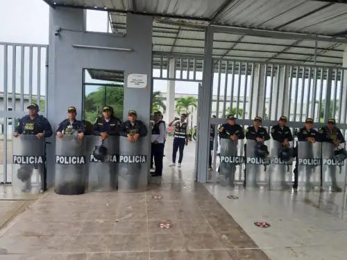 Fiscalía de Lavado de Activos allanó el local de la Universidad Alas Peruanas en Tumbes, vinculado al caso de Joaquín Ramírez. Foto: Milagros Rodríguez