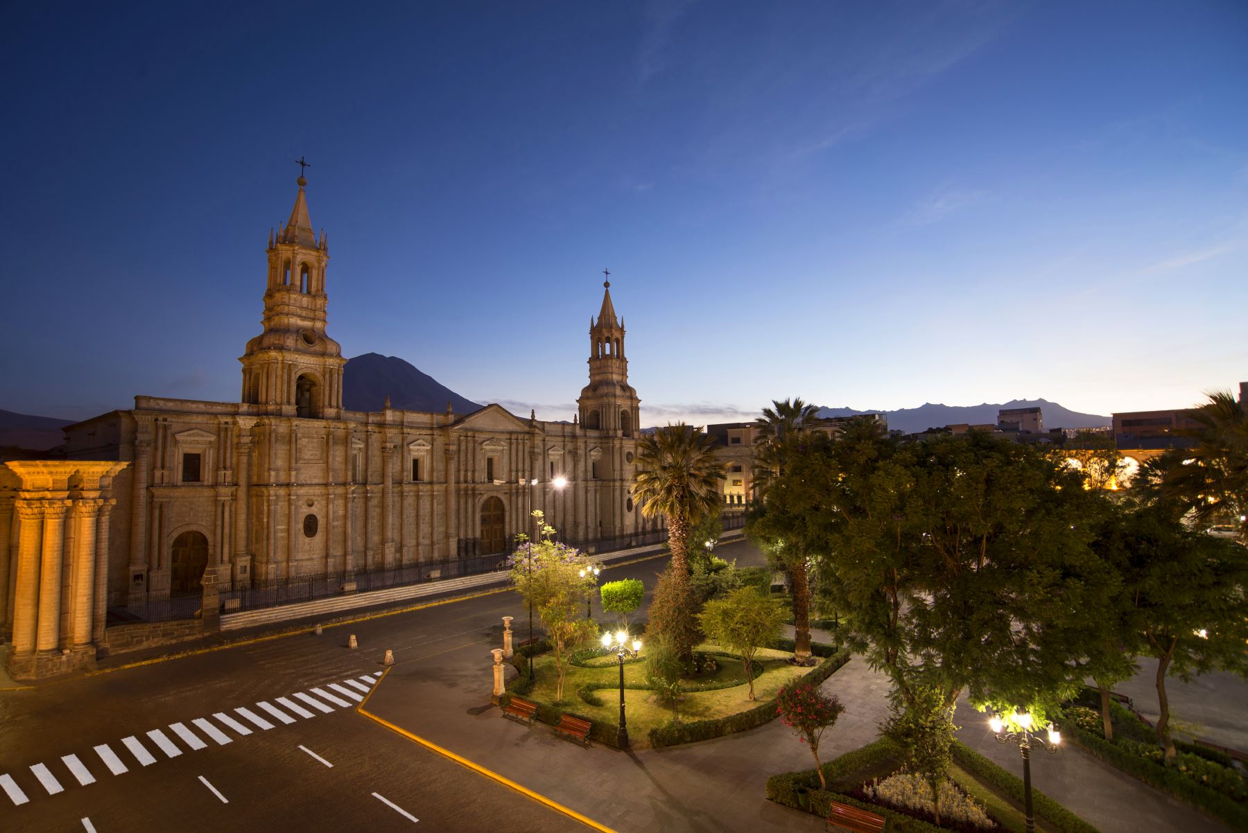 Plaza de Armas de la ciudad de Arequipa. Foto: ANDINA/Promperú