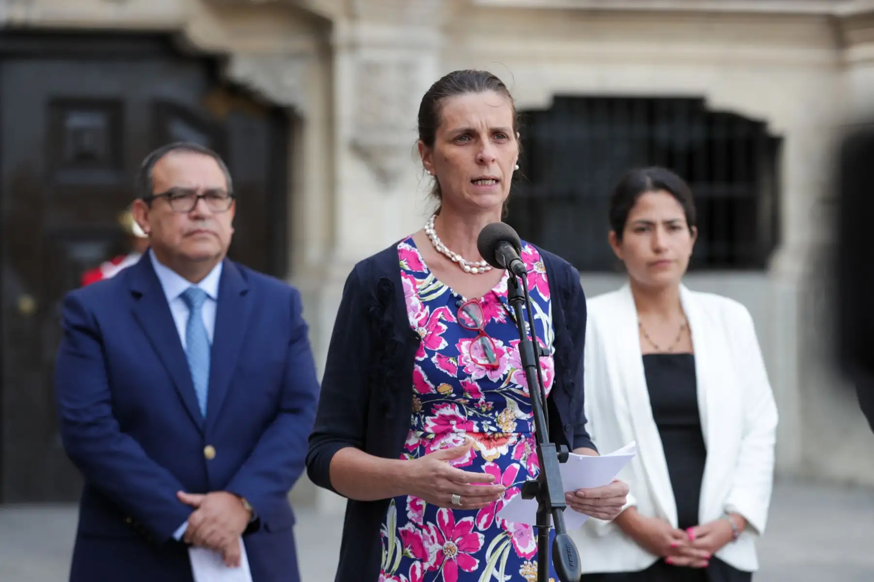Ministra de Vivienda, Construcción y Saneamiento, Hania Pérez de Cuéllar. Foto: captura TV.