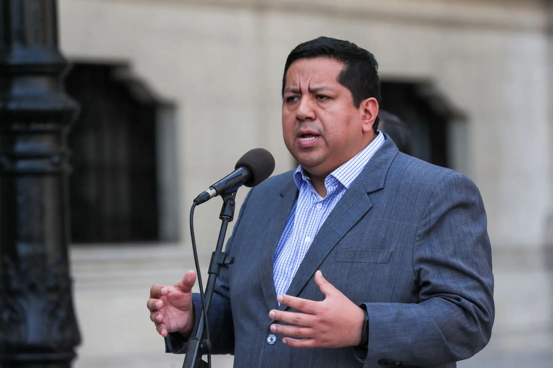 El presidente del Consejo de Ministros, Alberto Otárola, junto a los integrantes de su gabinete, realizan conferencia de prensa luego de la sesión del Consejo de Ministros realizada el día de hoy en Palacio de Gobierno. 
Foto: ANDINA/Presidencia Perú
