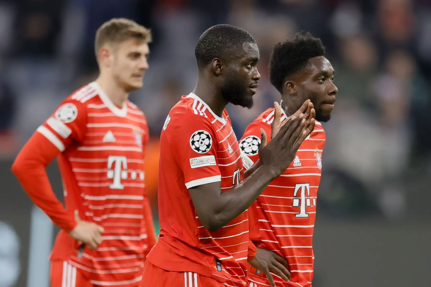 Dayot Upamecano del Bayern Munich reacciona después de los cuartos de final de la Liga de Campeones de la UEFA.
Foto: EFE