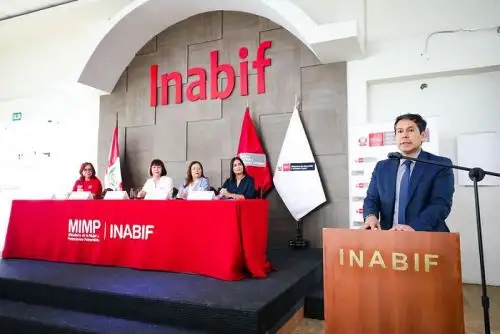 Midis y Mimp articulan esfuerzos en favor de niñas y niños de la primera infancia.