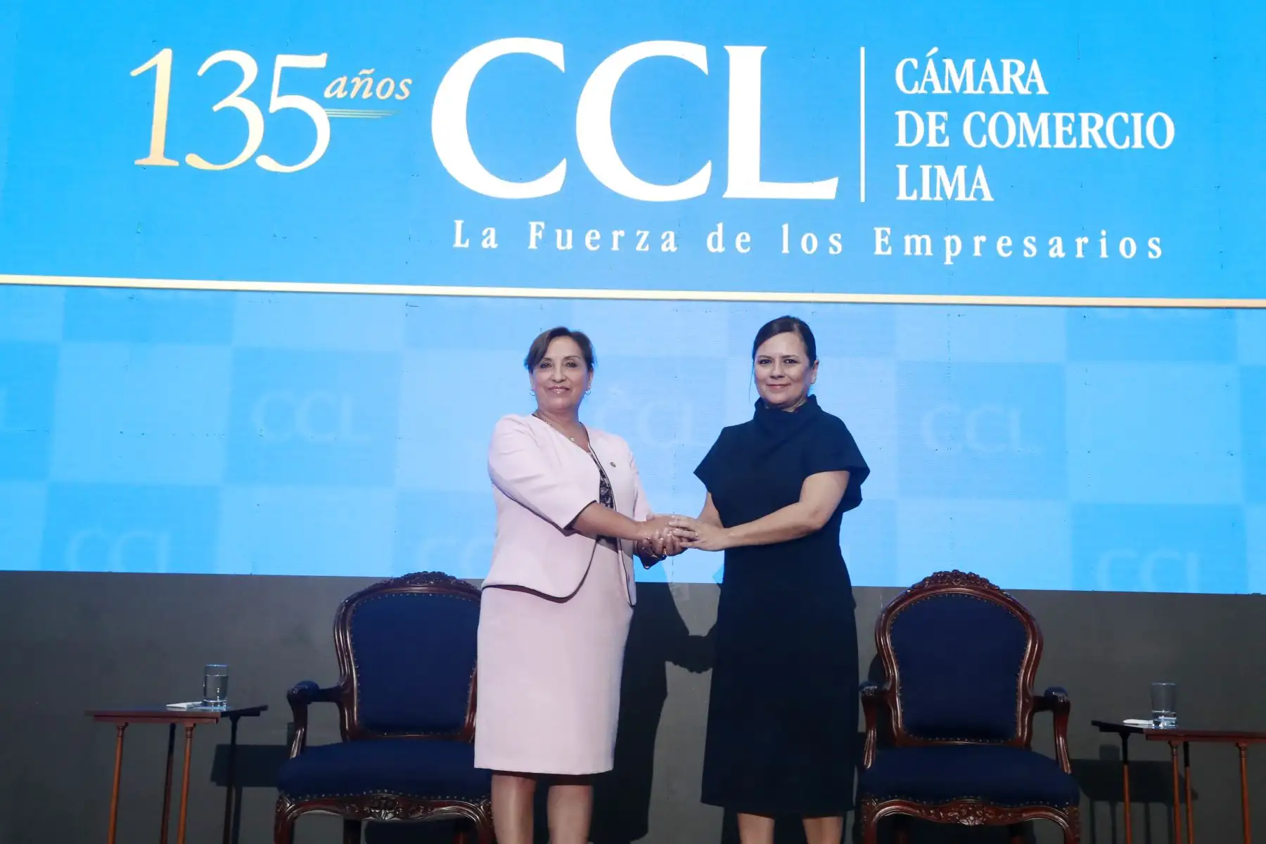 La presidenta, Dina Boluarte, participa en la ceremonia por el 135.° aniversario de la Cámara de Comercio de Lima y Día del Comercio.
Foto: ANDINA/Presidencia Perú