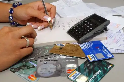 La clave está en promover una cultura de pago responsable y educación financiera, a fin de que las personas entiendan la importancia de cumplir con sus obligaciones financieras y evitar caer en mora.