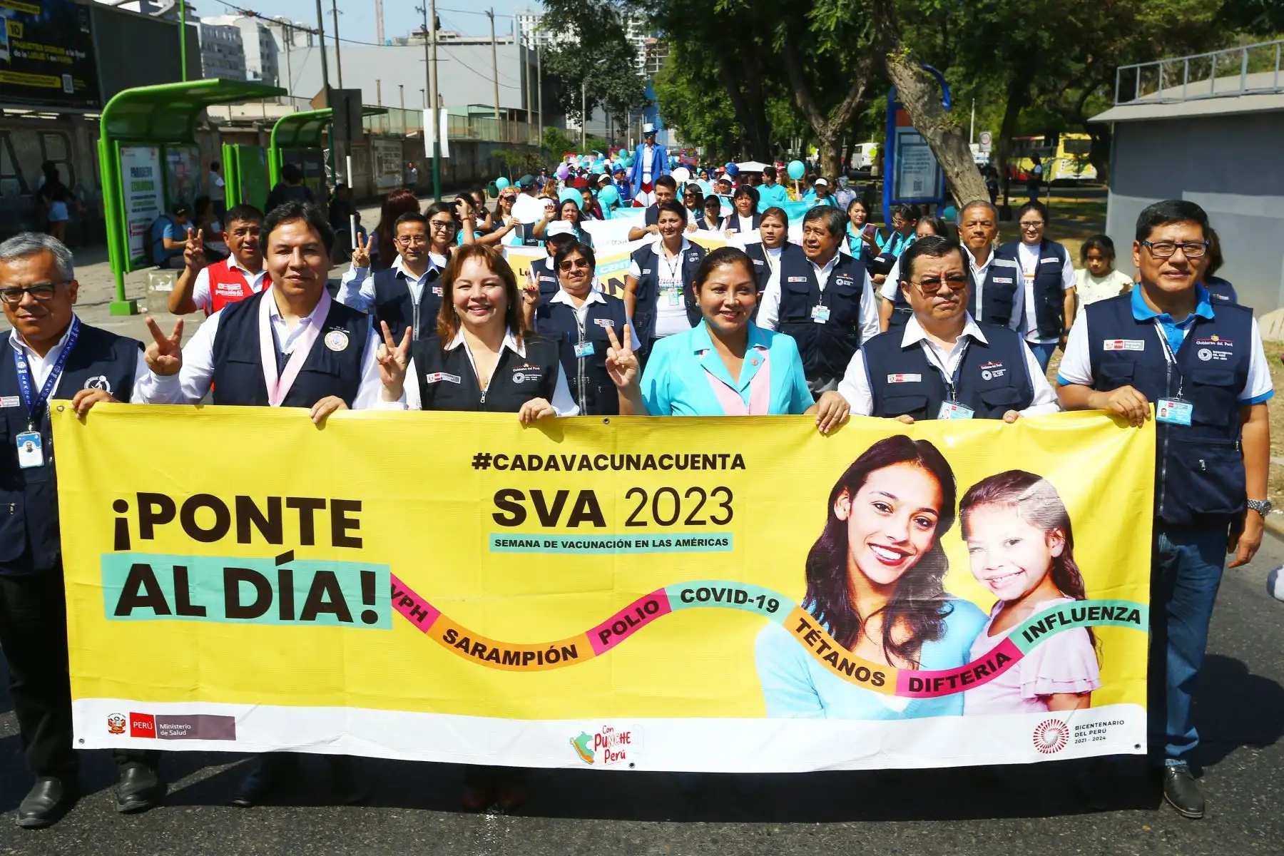 Inicia la Semana de la Vacunación en las Américas, que se desarrollará del 22 al 29 de abril en Lima y otras regiones, donde podrán completar todas sus vacunas y acceder a servicios de salud. Este año se tiene como meta vacunar a 330 000 niñas, niños y personas de diferentes edades de todo el país.
Foto: ANDINA/Eddy Ramos