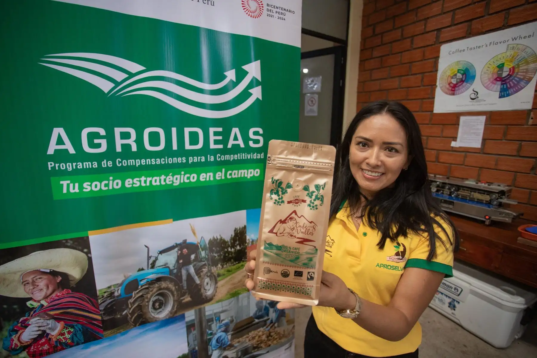 Para impulsar a los pequeños productores de la selva y conquistar nuevos mercados, la ministra de Desarrollo Agrario y Riego, Nelly Paredes, manifestó que solo en la región San Martín se invirtió S/ 60.8 millones, en el financiamiento de planes de negocio para beneficiar a más de 9 mil agricultores organizados. Foto: ANDINA/Ministerio de Desarrollo Agrario y Riego