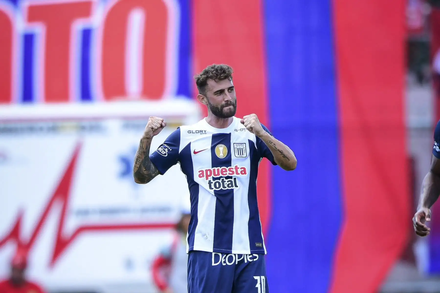 Alianza Lima ganó 3-1 a Unión Comercio por el Torneo Apertura en un disputado por la fecha 13 del Torneo Apertura de la Liga 1 2023. Este duelo se realizó en el estadio Municipal Carlos Vidaurre, de la ciudad de Tarapoto.
Foto: Liga 1