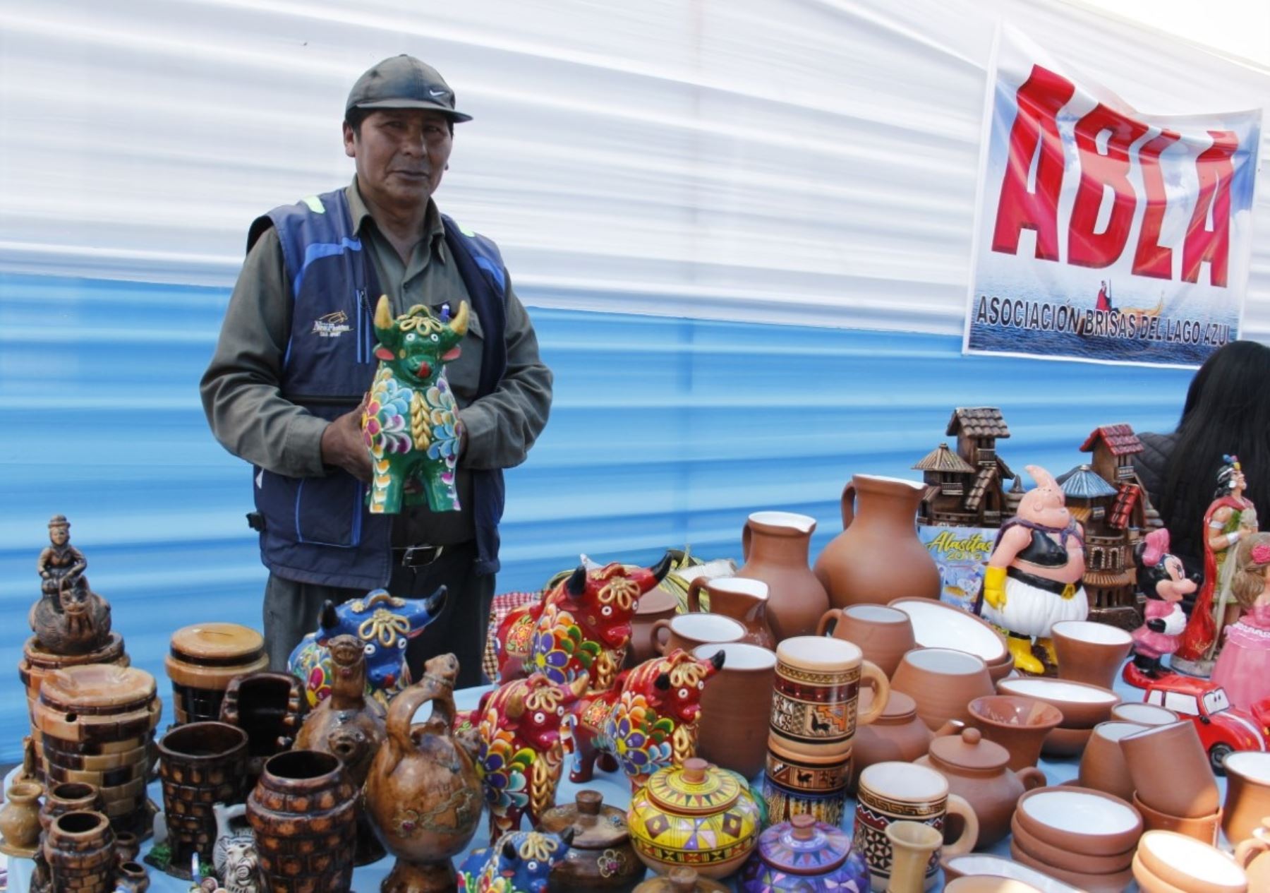 Puno celebrará desde este sábado 29 de abril hasta el domingo 7 de mayo la tradicional Feria Internacional de Alasitas 2023. Foto: Juan Humberto Ccopa