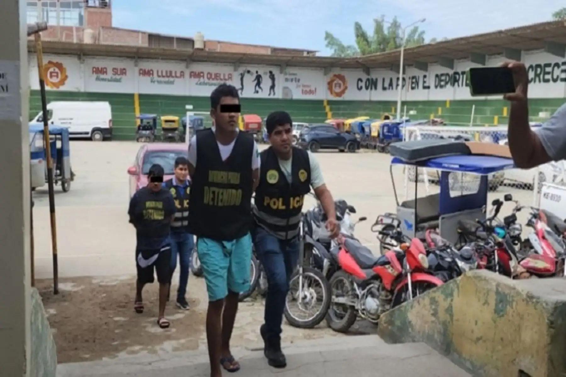 El jefe de la Macro Región Policial Piura, general PNP Antero Mejía, refirió que la Policía Nacional trabaja incansablemente para erradicar los actos de sicariato, extorsiones, asaltos y robos en la región.