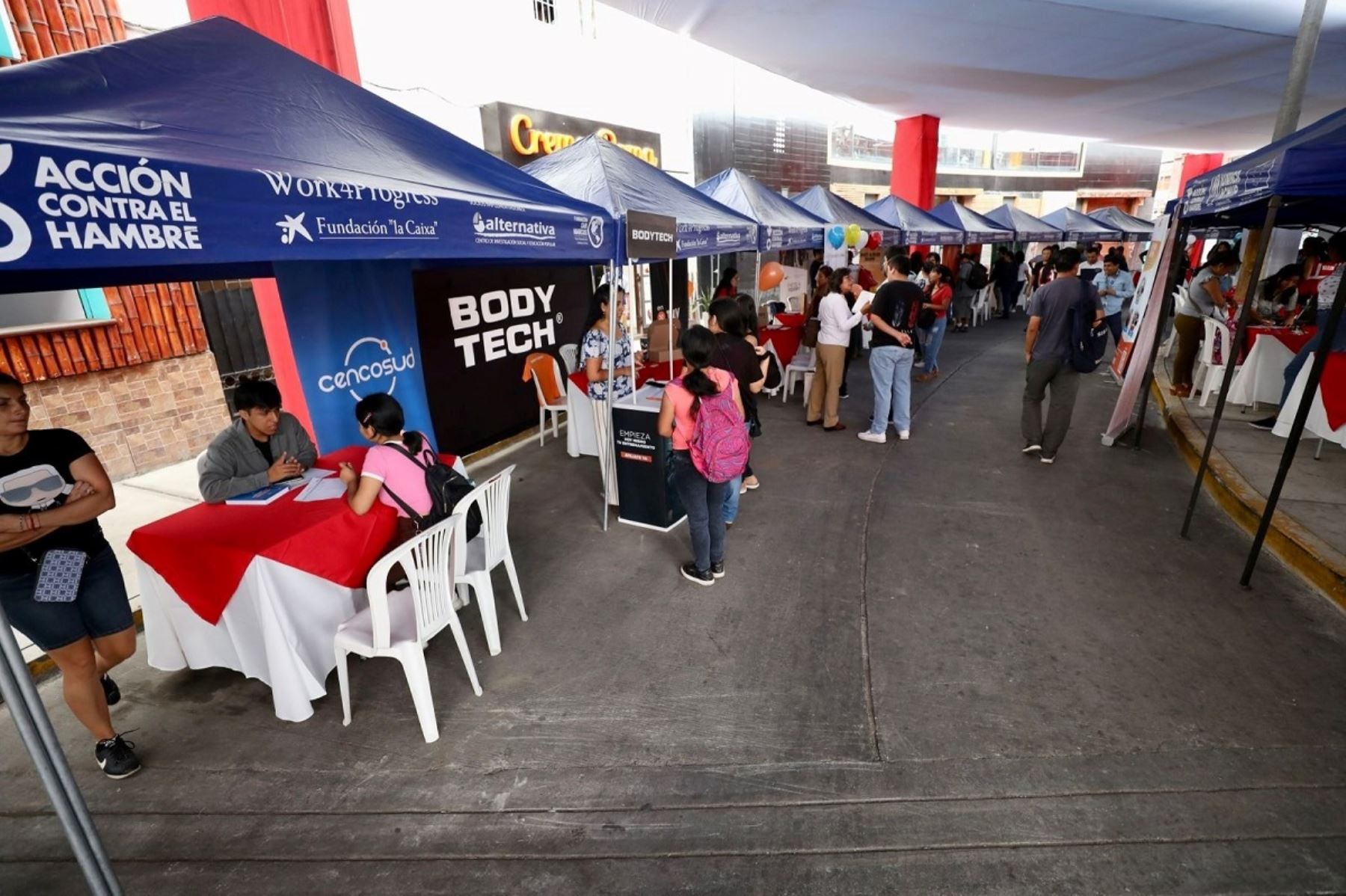 Feria del Empleo en el distrito de Breña, Lima, organizado por el MTPE. Foto: Cortesía.