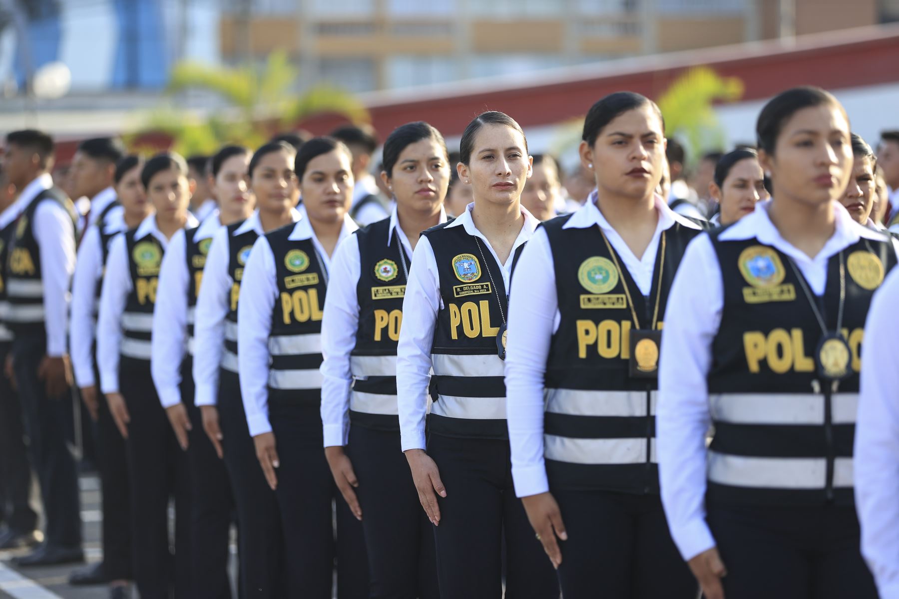 Presidenta Dina Boluarte lideró ceremonia de presentación de 3500 efectivos policiales que se sumarán al reforzamiento de la seguridad ciudadana en Lima. Foto: ANDINA/ Prensa Presidencia