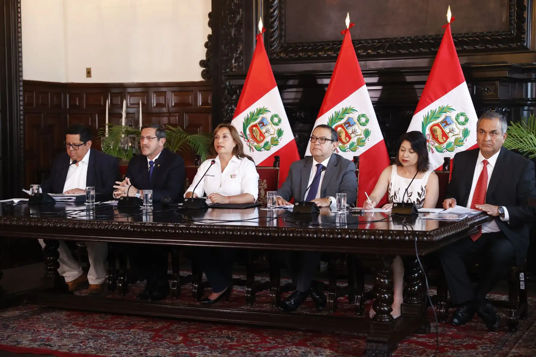 Presidenta Dina Boluarte y ministros de Estado brindan conferencia de prensa para informar sobre las acciones que desarrolla el Gobierno y los acuerdos adoptados en el Consejo de Ministros. Foto:ANDINA/Presidencia