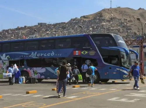 Este domingo 18 de junio se celebra el Día del Padre y muchos peruanos viajarán a provincias para visitar a sus progenitores. ANDINA/Difusión
