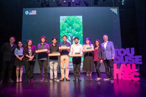 Reborn tiene ahora como público a niños de entre 10 y 13 años, según las currículas educativas y la aprobación de las psicopedagogas que participaron de este concurso. Foto: Toulouse Lautrec