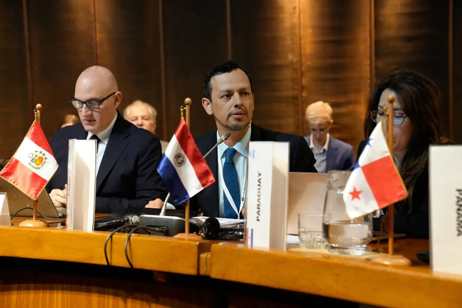 Presidente de Cepal, Giofianni Peirano (al centro), participó en la VI reunión del Foro de los Países de América Latina y el Caribe sobre el desarrollo sostenible, realizado por la Cepal en Santiago de Chile. Foto: Cortesía.