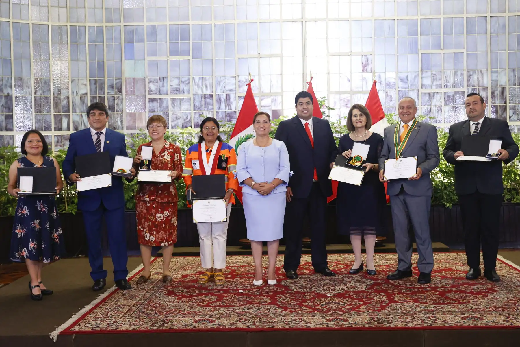 Presidenta de la república, Dina Boluarte, participa en ceremonia de condecoración de la Orden del Trabajo 2023, en el marco del Día Internacional de los Trabajadores. Foto:ANDINA/Prensa Presidencia