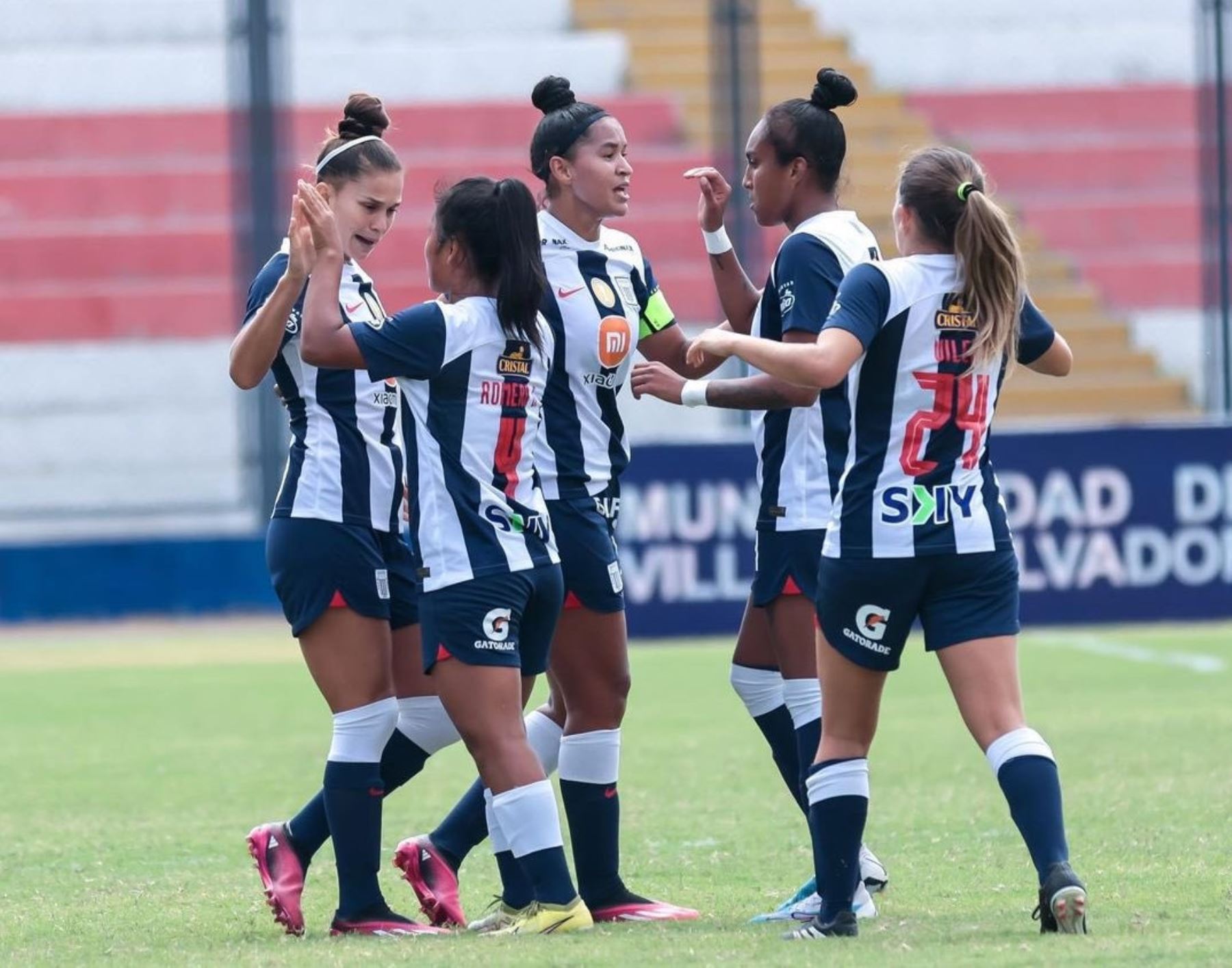 Liga Femenina Alianza Lima y Universitario lideran la tabla con