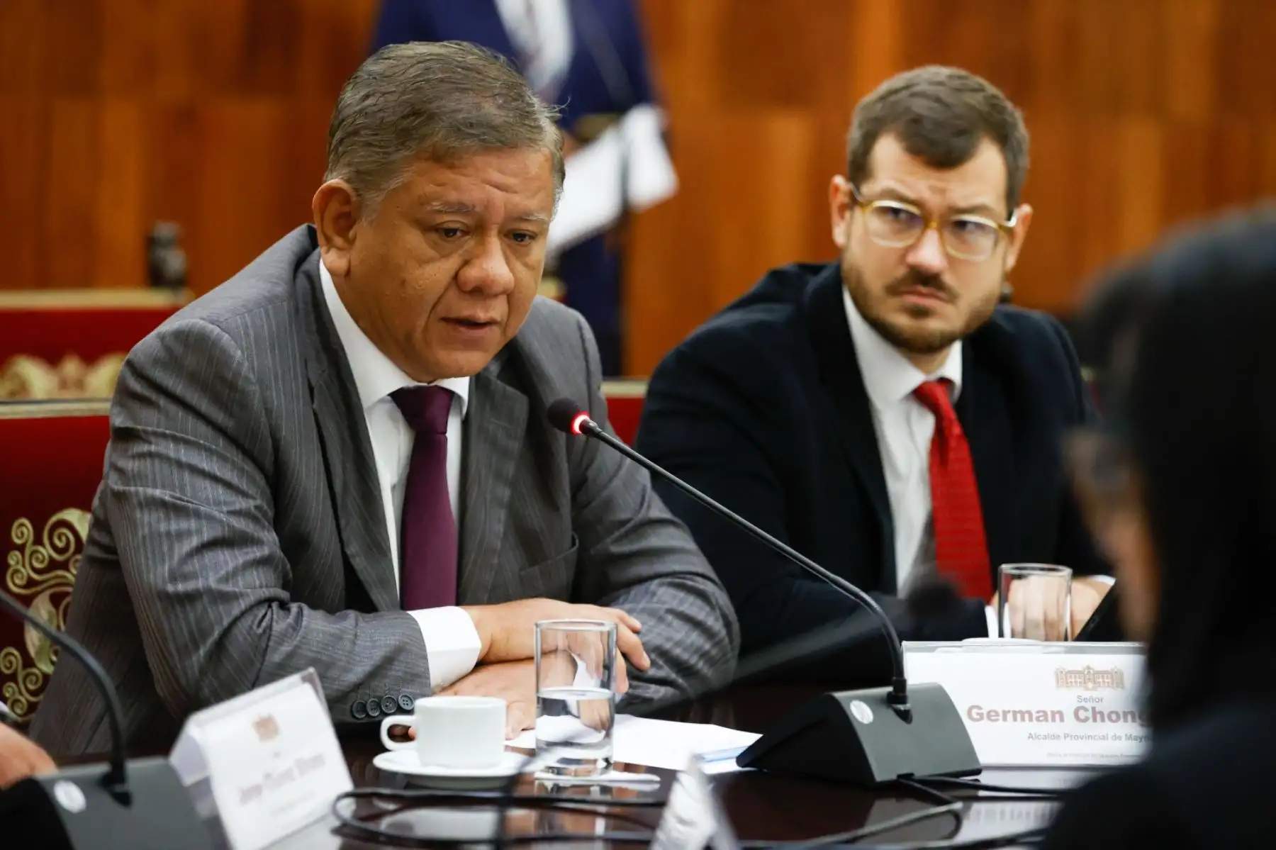 Reunión de trabajo sobre Desarrollo Amazónico, en la que participaron el gobernador de Loreto; el alcalde provincial de Maynas; otros representantes de la zona; y la ministra de Ambiente
 Foto: ANDINA/Prensa Presidencia