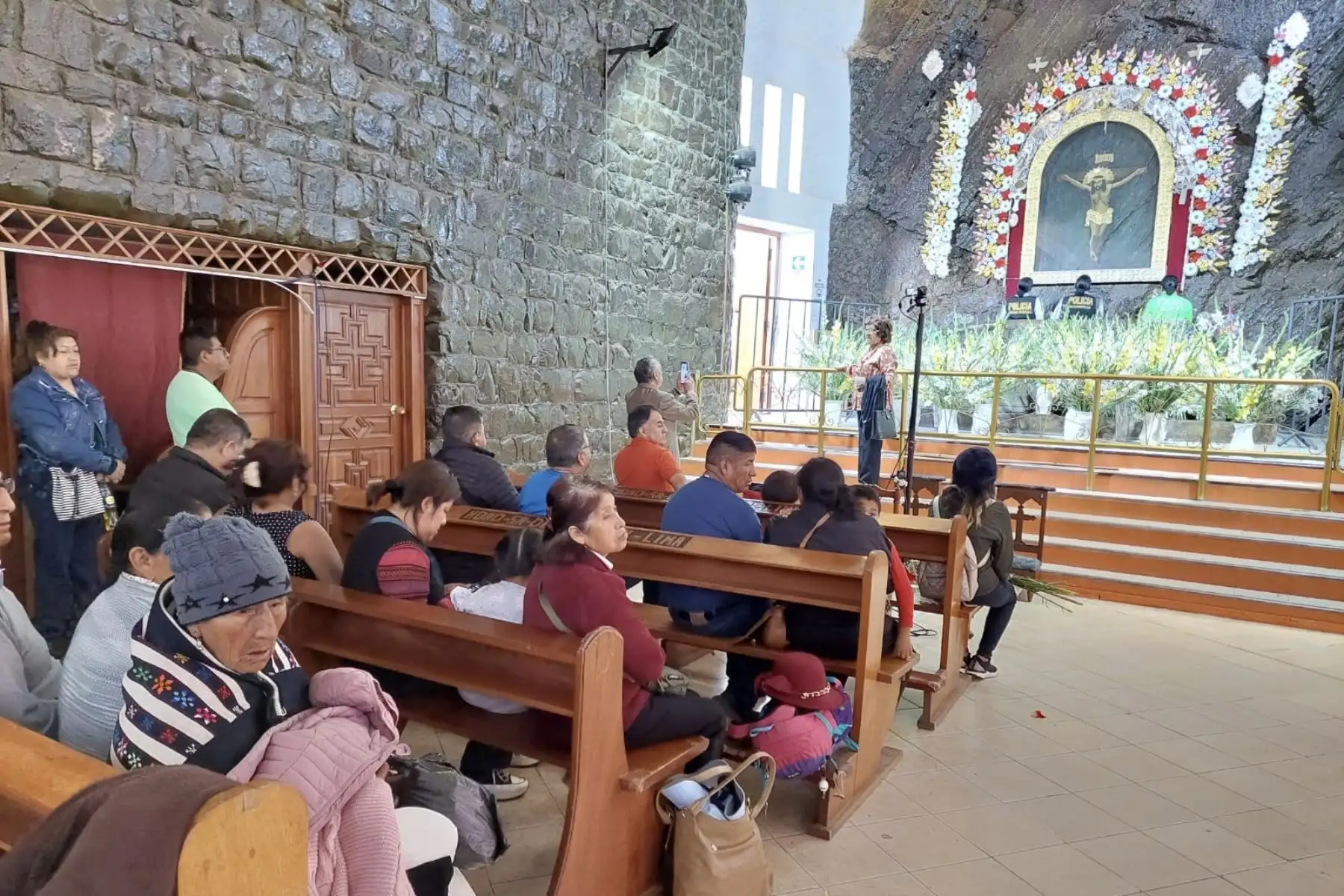 Tarma inició el programa de actividades con motivo del día central de la festividad en honor al Señor de Muruhuay y también se recordó los seis años de reconocimiento como Patrimonio Cultural de la Nación a esta manifestación masiva de fe cristiana.
Foto: Cortesía/Pedro Tinoco