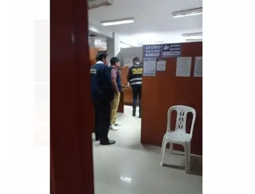 El Ministerio Público y la Policía Nacional intervinieron esta mañana la municipalidad de Huaura por un caso de presunta corrupción que involucra a varios funcionarios.