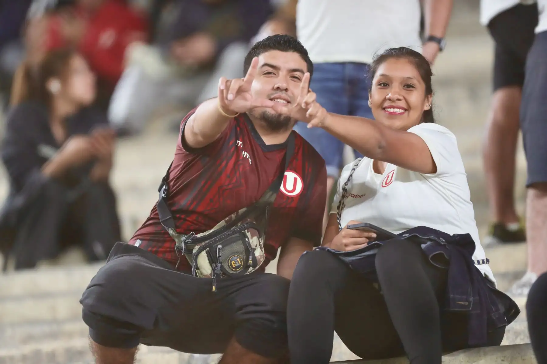 Así se vive la previa del encuentro entre Universitario  e independiente de Santa Fe. Foto: ANDINA/Ricardo Cuba