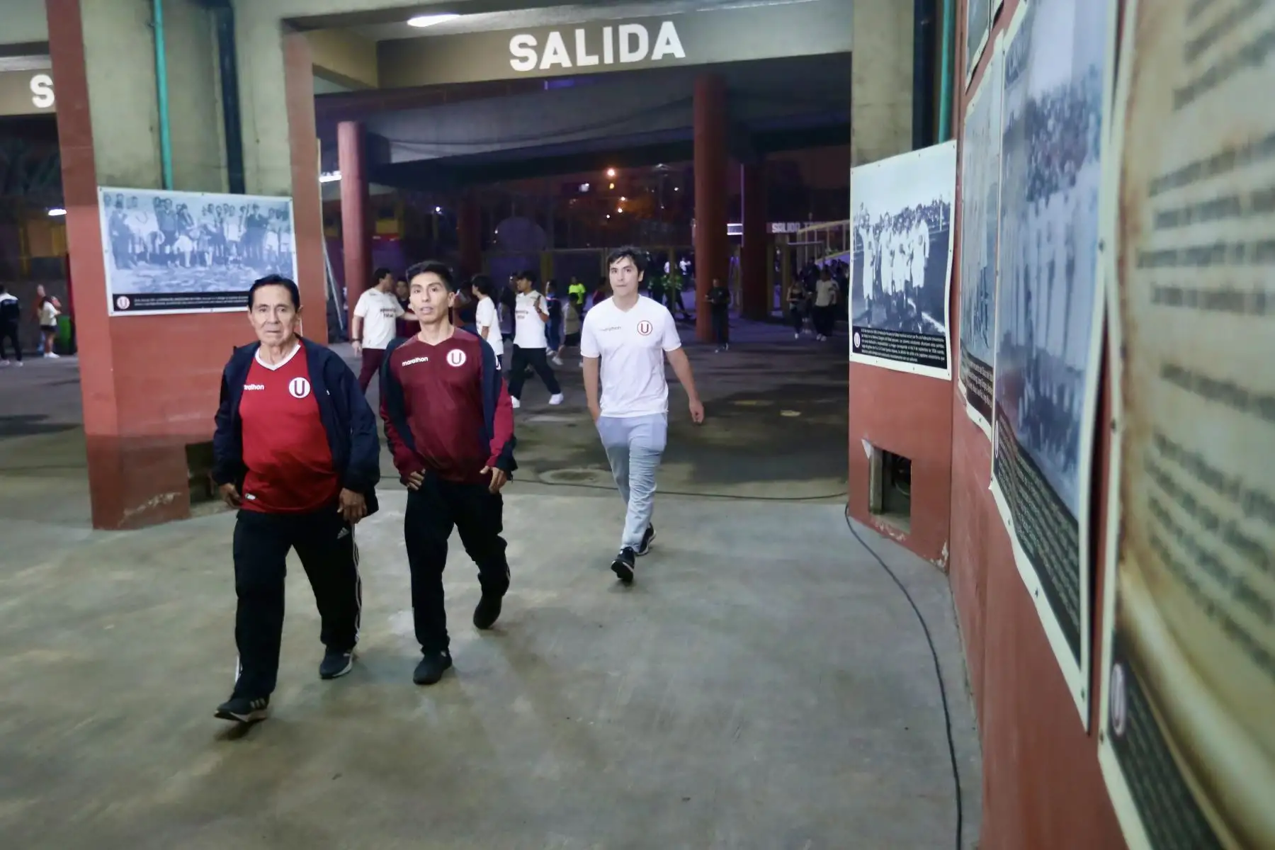 Así se vive la previa del encuentro entre Universitario  e independiente de Santa Fe. Foto: ANDINA/Ricardo Cuba