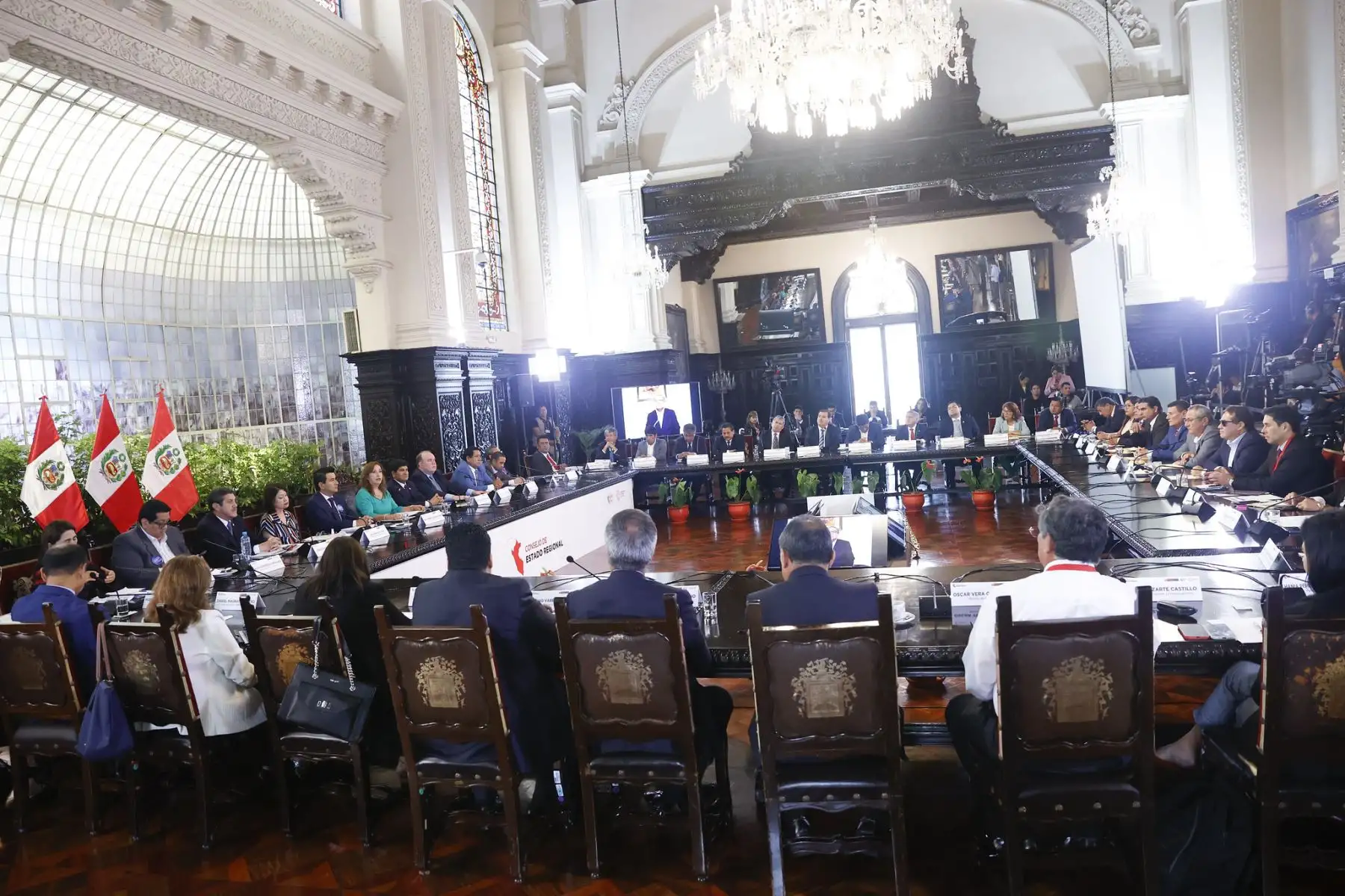 La presidenta de la República, Dina Boluarte, clausura el Consejo de Estado Regional, instancia destinada a resolver los problemas que aquejan a la población más vulnerable del país. Foto: ANDINA/ Prensa Presidencia