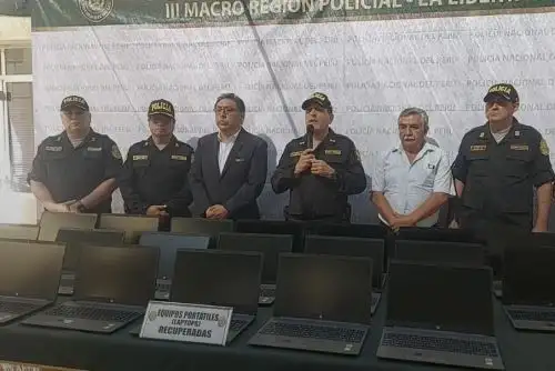 Tras dar cuenta del hallazgo al Ministerio Público, las laptops fueron devueltas a las autoridades del colegio trujillano. Foto: ANDINA/Difusión