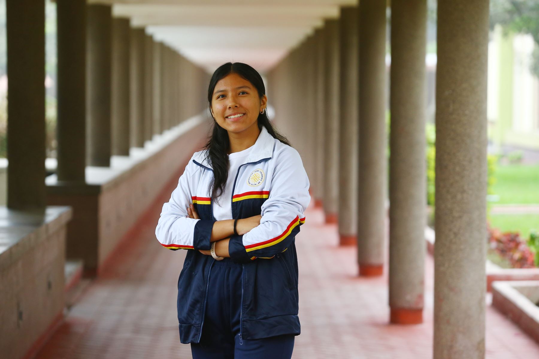 La estudiante Yamila Rivas Molina fue elegida como parte de la tripulación del programa "Ella es Astronauta" para visitar la NASA.  Foto: ANDINA/Eddy Ramos