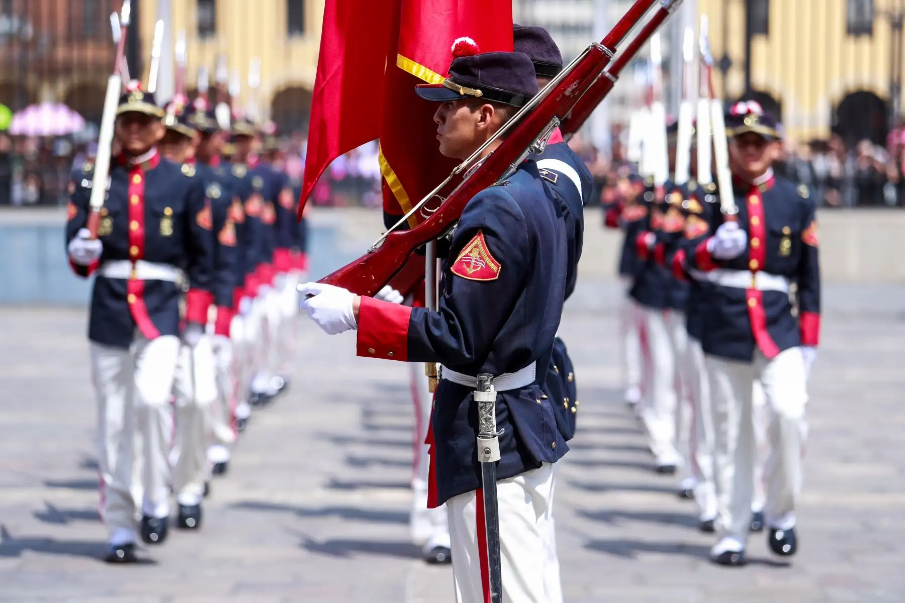 El cambio de guardía es una de las actividades que se realiza tradicionalmente en el espacio ejecutivo más importante de Lima,

Foto: ANDINA/Prensa Presidencia